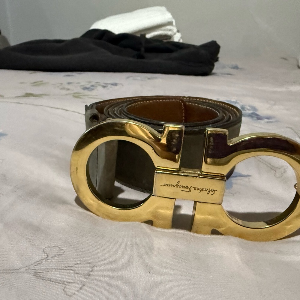 Authentic Salvatore Ferragamo Men’s Belt size 38